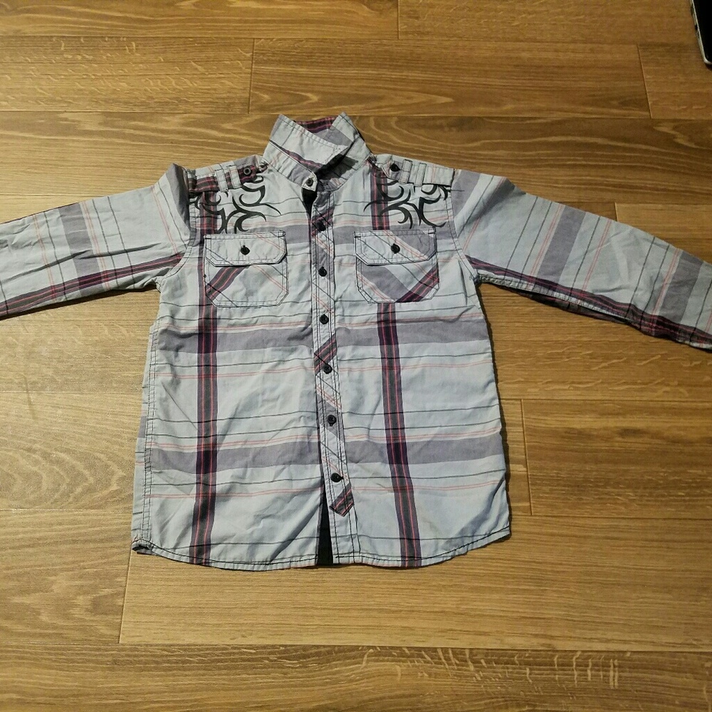 sk2 appereal button up
